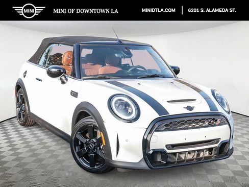 Used 2023 MINI Cooper S image 1