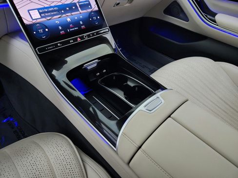 Certified 2022 Mercedes-Benz S 500 4MATIC image 22