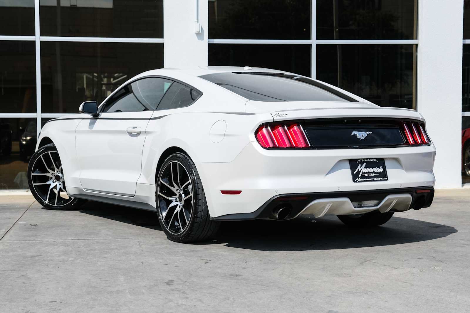 Used 2017 Ford Mustang Premium w/ Equipment Group 201A RWD image 13