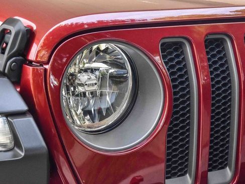 Used 2022 Jeep Wrangler Rubicon image 8