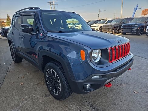 Used 2023 Jeep Renegade Trailhawk w/ Sun/Sound Group image 13