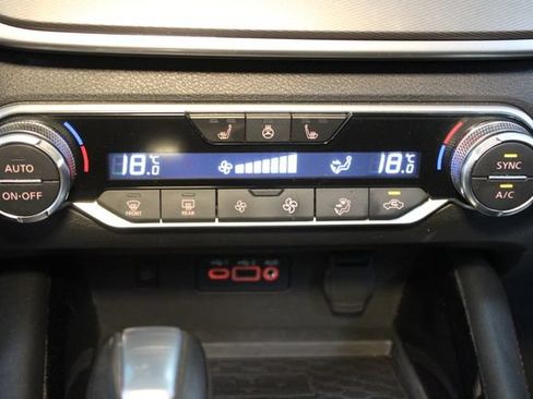 Used 2023 Nissan Altima 2.5 SR AWD/4WD image 24