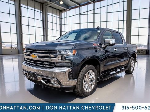 Used 2022 Chevrolet Silverado 1500 LTZ AWD/4WD image 26
