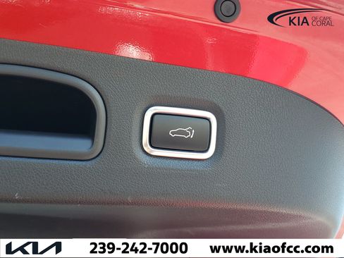 Used 2023 Kia Stinger GT2 AWD/4WD image 10