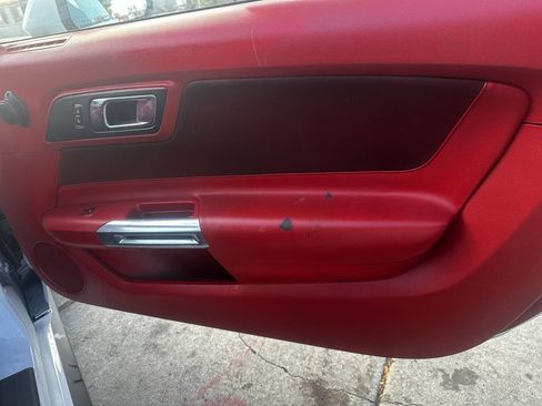 Used 2015 Ford Mustang Convertible w/ Equipment Group 051A image 19