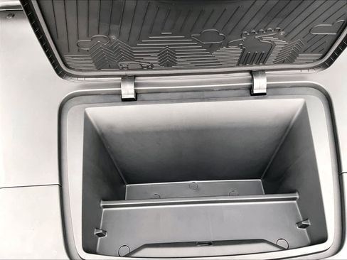 New 2026 Volvo EX30 Plus w/ Climate Package image 32