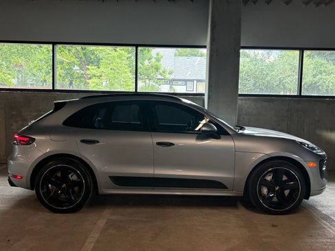 Used 2021 Porsche Macan GTS AWD/4WD image 9