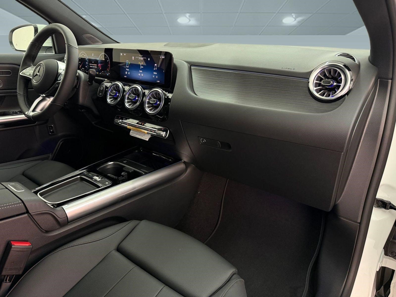 New 2026 Mercedes-Benz GLA 250 4MATIC image 26