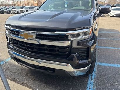 Used 2023 Chevrolet Silverado 1500 LT