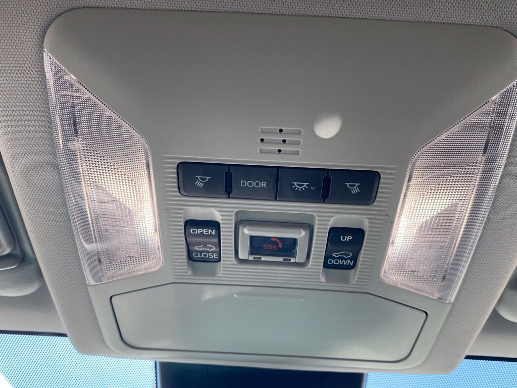 Used 2025 Toyota RAV4 XLE w/ Convenience Package FWD image 25