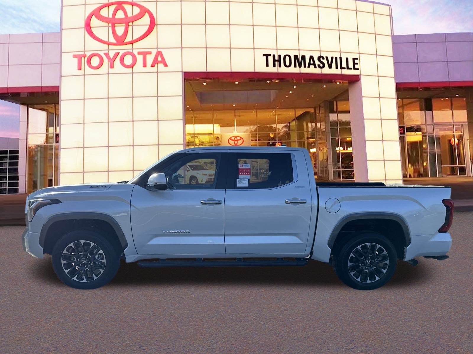 New 2025 Toyota Tundra Limited AWD/4WD image 8