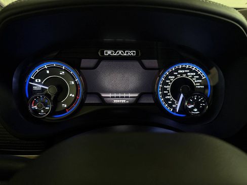Used 2020 RAM 2500 Limited AWD/4WD image 76