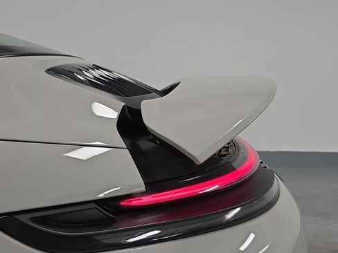 Certified 2026 Porsche 911 Targa 4 GTS AWD/4WD image 31