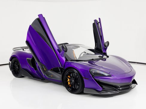 Used 2020 McLaren 600LT Spider RWD image 58