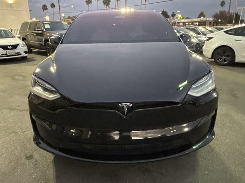 Used 2022 Tesla Model X image 12