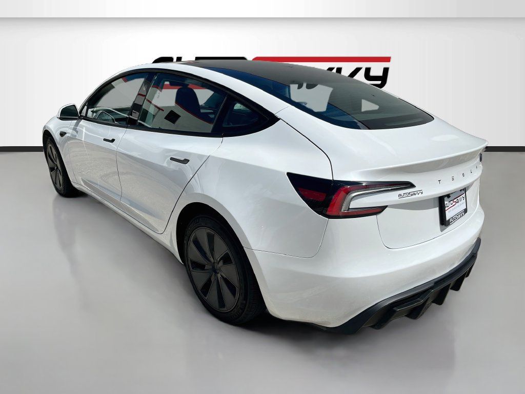 Used 2025 Tesla Model 3 Long Range RWD image 5