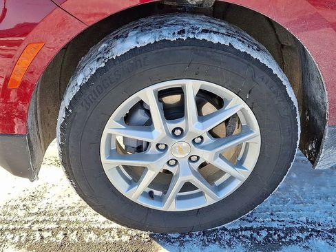 Used 2023 Chevrolet Equinox LT image 13