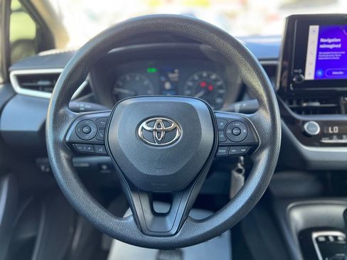 Certified 2023 Toyota Corolla LE w/ Carpet Mat Package (TMS) FWD image 31