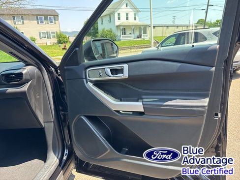 Certified 2023 Ford Explorer XLT image 35