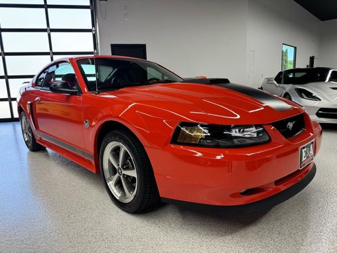 Used 2004 Ford Mustang Mach 1 RWD image 20