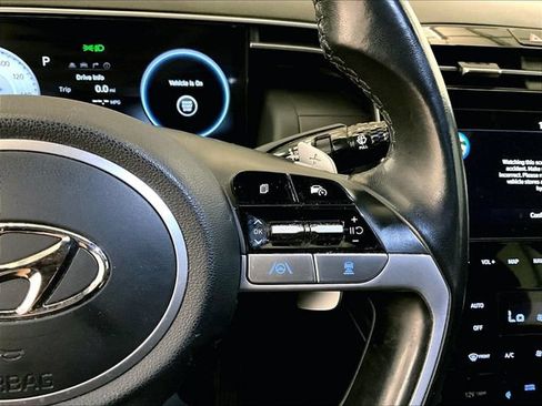 Used 2023 Hyundai Santa Cruz SEL Premium AWD/4WD image 18