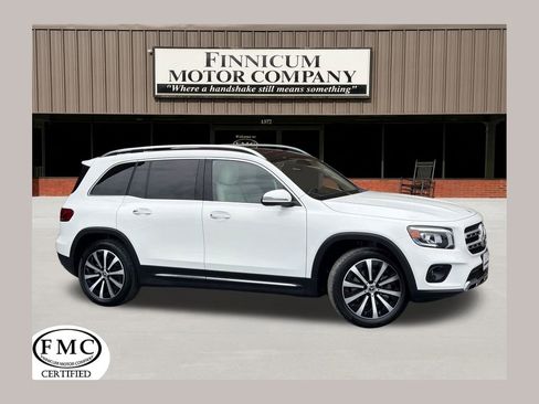 Used 2023 Mercedes-Benz GLB 250 w/ Premium Package image 1