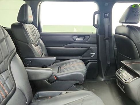 Used 2026 Nissan Armada PRO-4X w/ Captain's Chari Seat Package AWD/4WD image 24