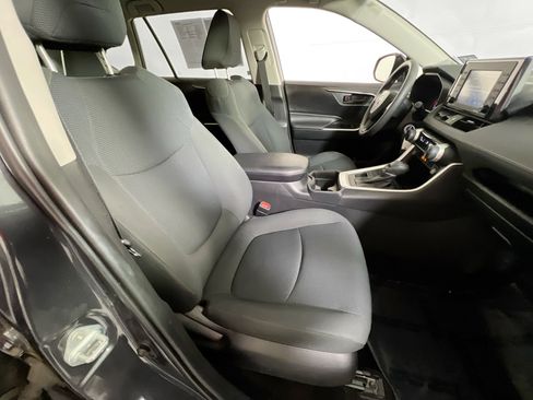 Used 2020 Toyota RAV4 LE w/ All Weather Liner Package image 25