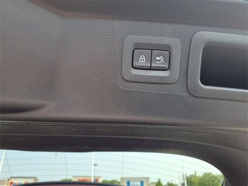 Used 2024 MAZDA CX-50 AWD 2.5 S w/ Premium Package image 26