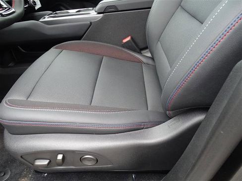 New 2024 Chevrolet Equinox EV RS image 10