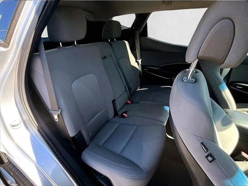 Used 2017 Hyundai Santa Fe Sport image 25