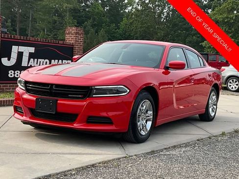 Used 2022 Dodge Charger SXT image 3