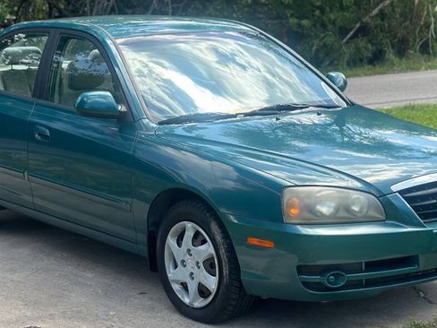 Used 2006 Hyundai Elantra GLS FWD image 2