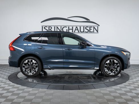 New 2026 Volvo XC60 B5 Plus w/ Protection Package Premier image 4