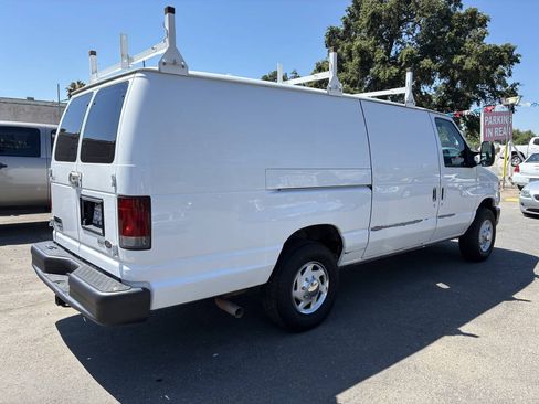 Used 2013 Ford E-250 and Econoline 250 Extended w/ Commercial Cargo Van Pkg RWD image 2
