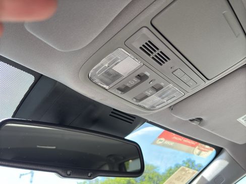 Used 2021 Honda CR-V EX-L image 27