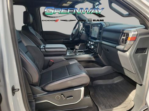 Used 2025 Ford F150 Raptor image 5