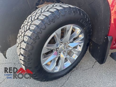 Used 2019 Chevrolet Silverado 1500 LTZ w/ LTZ Plus Package AWD/4WD image 31