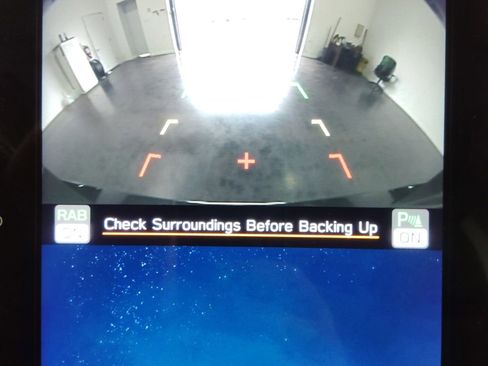 Used 2022 Subaru Outback Limited image 22