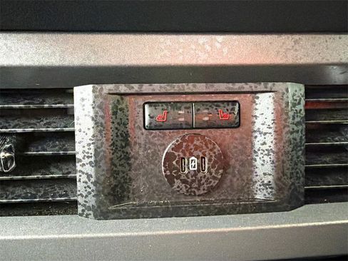 Used 2024 Ford F250 Lariat w/ Lariat Ultimate Package image 27