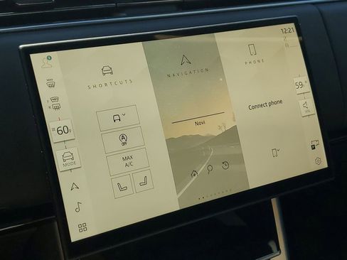 Used 2025 Land Rover Range Rover Long Wheelbase Autobiography image 23