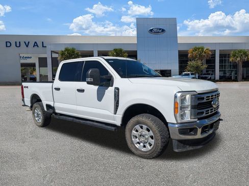 Used 2023 Ford F250 XLT image 2
