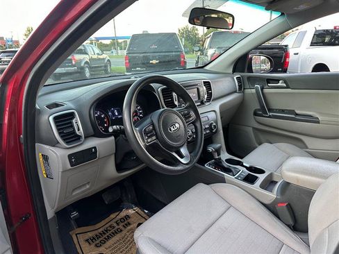 Used 2018 Kia Sportage LX AWD/4WD image 14