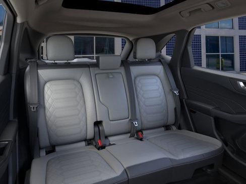 Used 2024 Ford Escape SE w/ PHEV Premium Package image 12