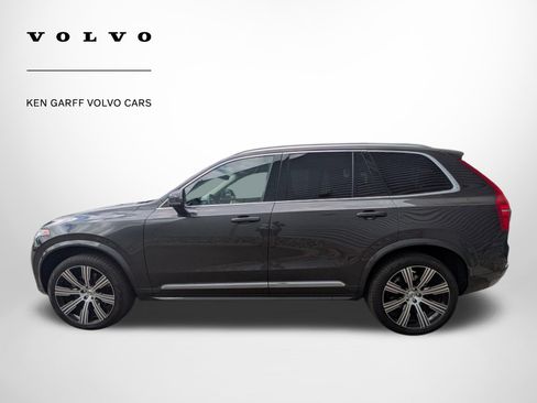 Used 2024 Volvo XC90 B5 Plus AWD/4WD image 6