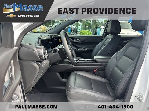 Used 2025 Chevrolet Equinox LT w/ Convenience Package II AWD/4WD image 17