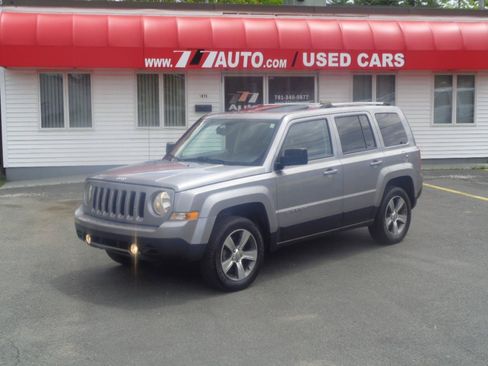 Used 2016 Jeep Patriot High Altitude AWD/4WD image 15