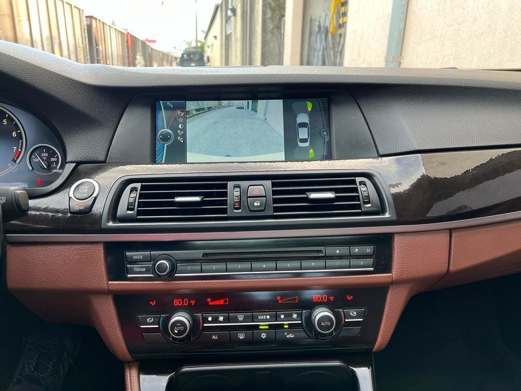 Used 2012 BMW 528i Sedan RWD image 22