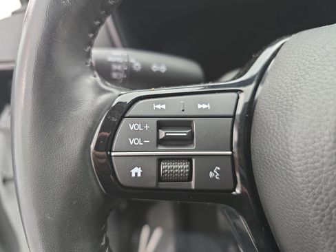 Used 2023 Honda CR-V EX-L image 17