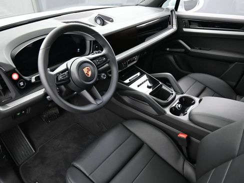 New 2026 Porsche Cayenne AWD/4WD image 4